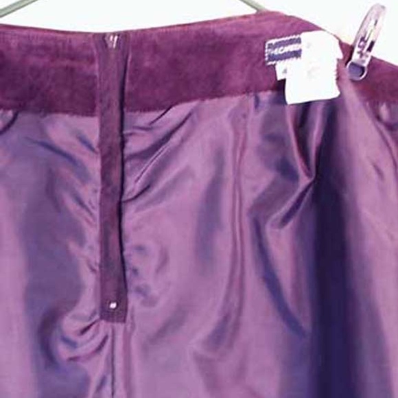 SKIRT, SUEDE, PLUS 24, SKIRT, GRAPE, LONG LENGTH, FULLY LINED,  NO POCKETS, ZIP - Picture 5 of 5